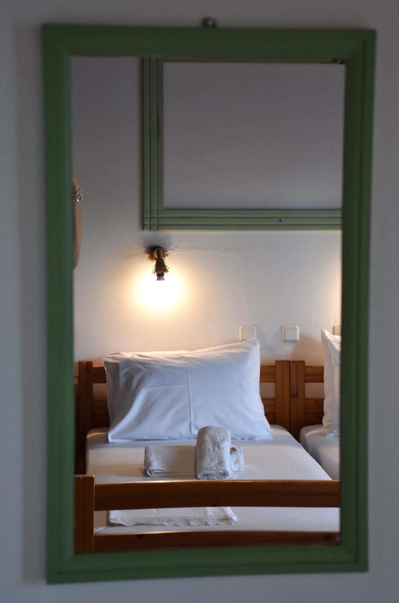 Mirsini Apartments Kariotes Dış mekan fotoğraf