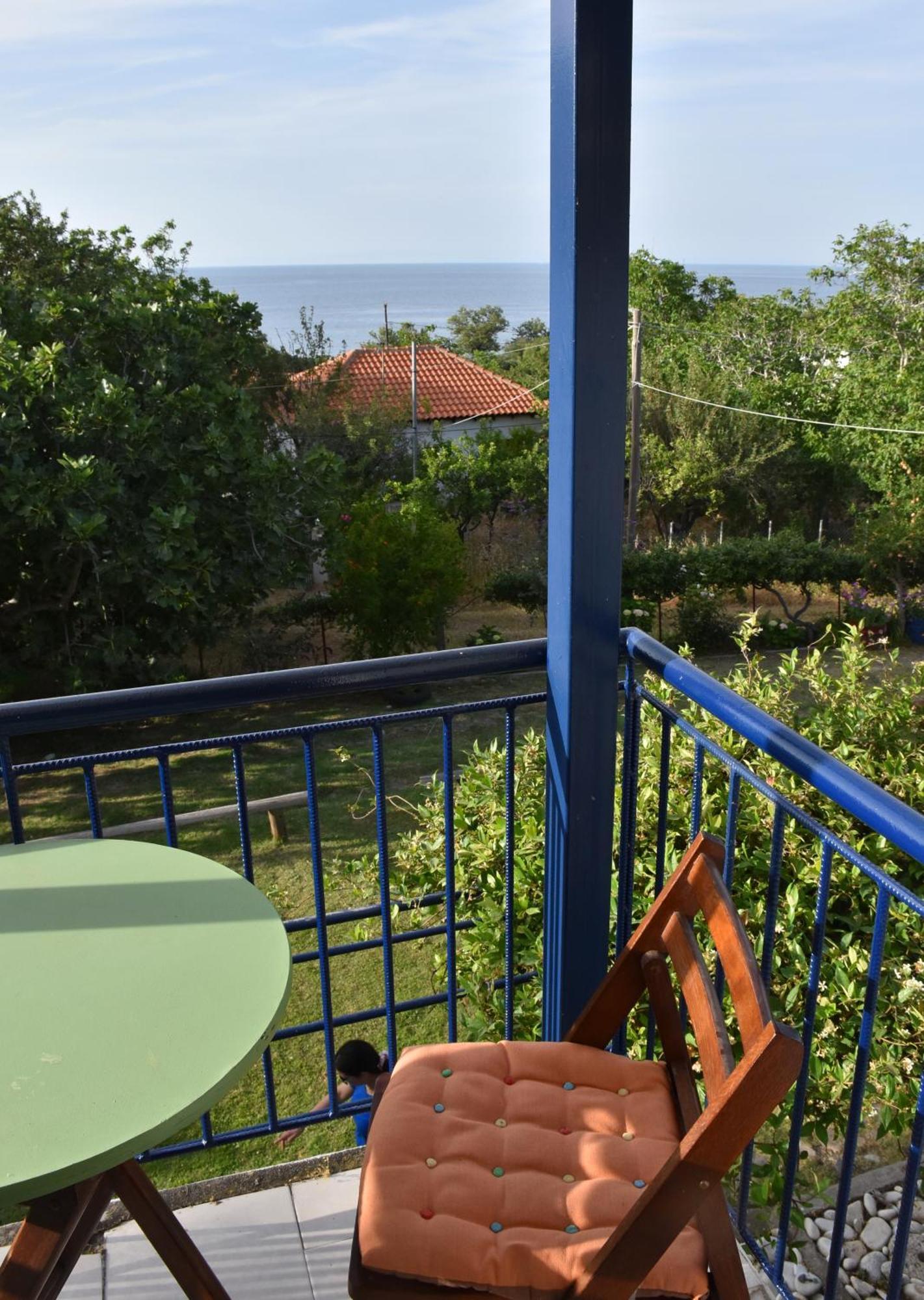 Mirsini Apartments Kariotes Dış mekan fotoğraf